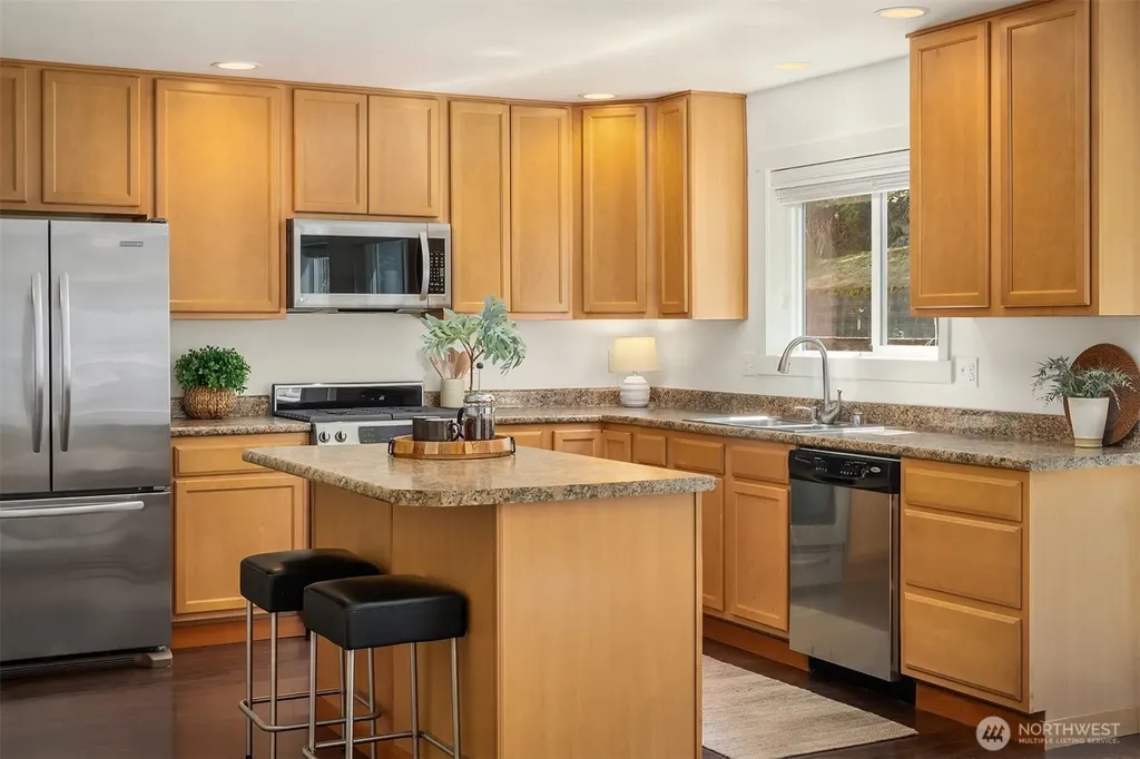 35007 SE Terrace Street Snoqualmie WA 98065