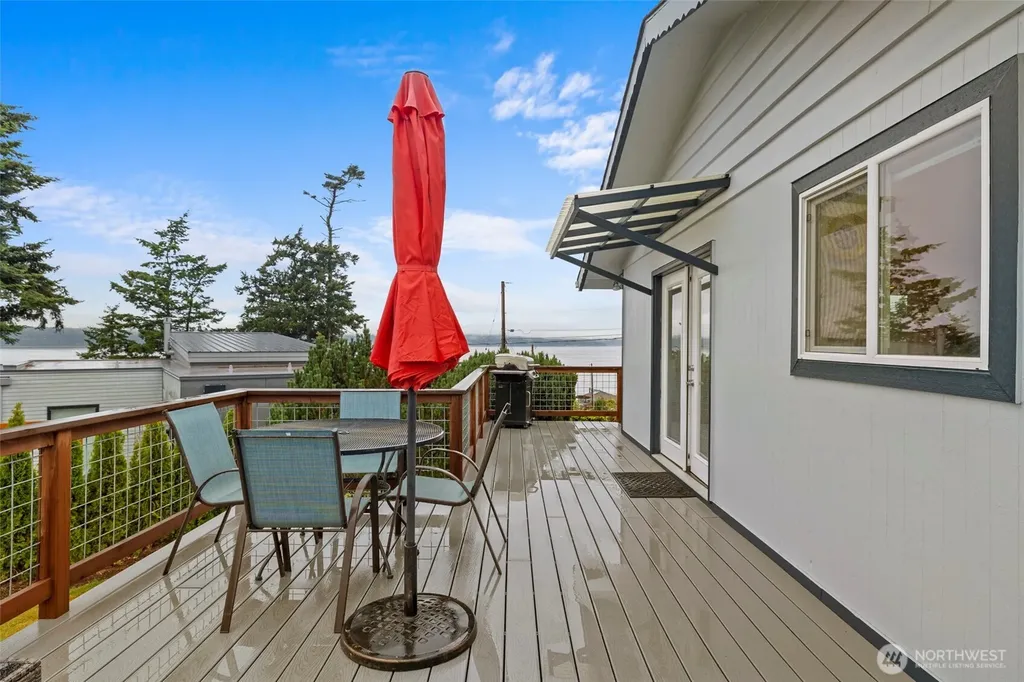631 Manaco Beach Road Camano Island WA 98282