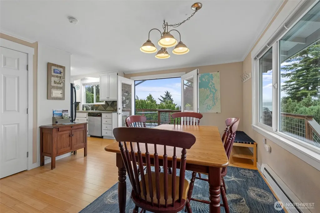 631 Manaco Beach Road Camano Island WA 98282