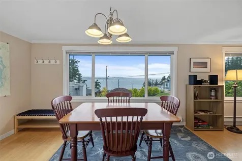 631 Manaco Beach Road Camano Island WA 98282