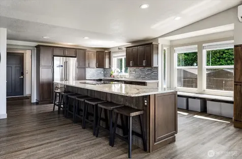 16272 Lookout Lane Bow WA 98232