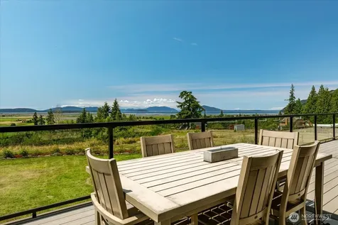 16272 Lookout Lane Bow WA 98232