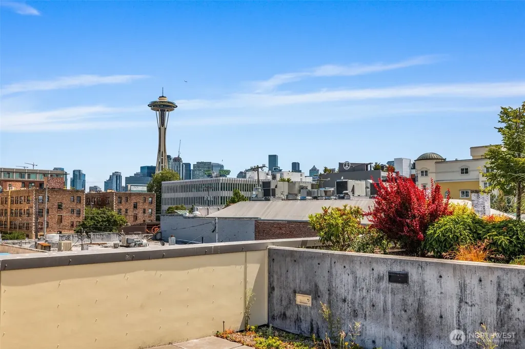 17 W Mercer Street Seattle WA 98119