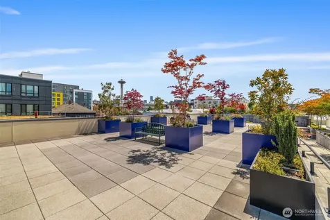 17 W Mercer Street Seattle WA 98119