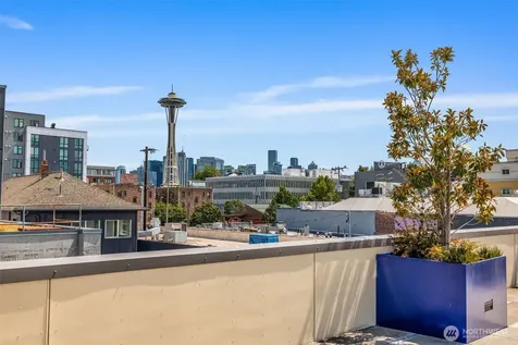 17 W Mercer Street Seattle WA 98119