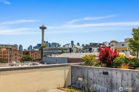 17 W Mercer Street Seattle WA 98119
