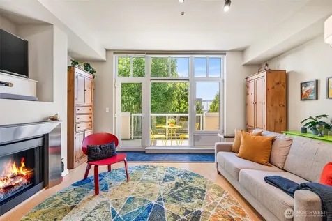 17 W Mercer Street Seattle WA 98119
