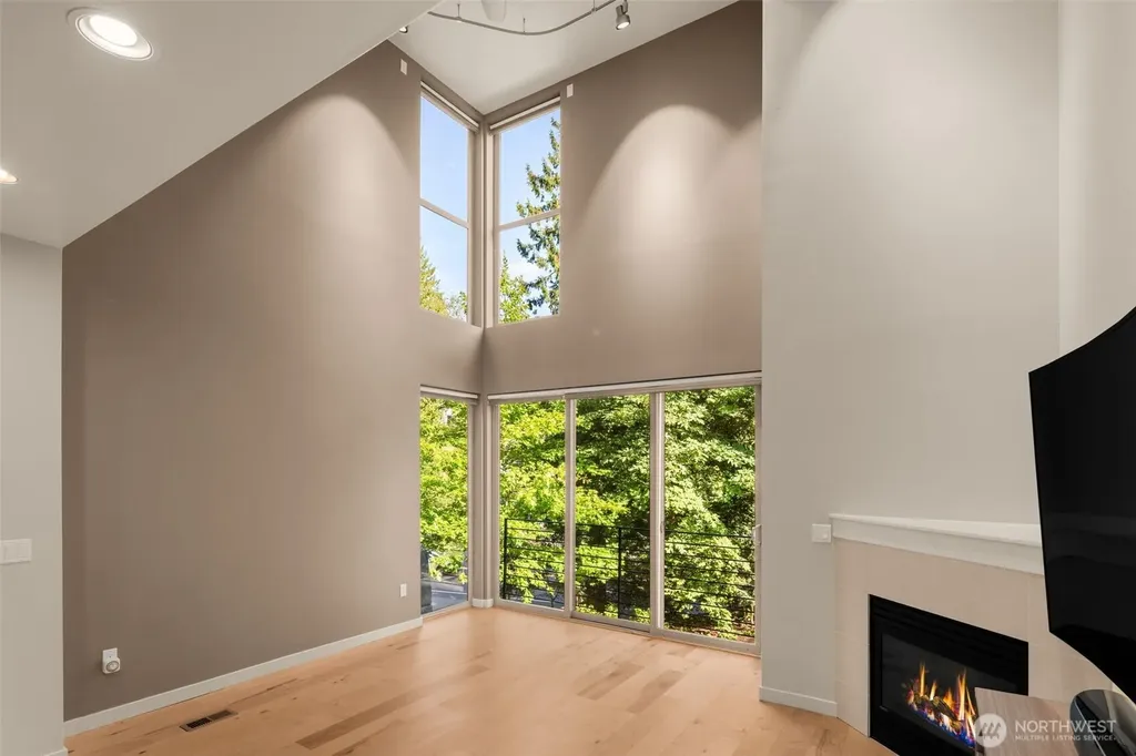 4286 213th Place SE Issaquah WA 98029
