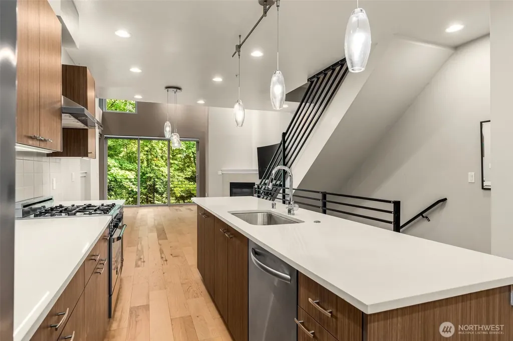 4286 213th Place SE Issaquah WA 98029