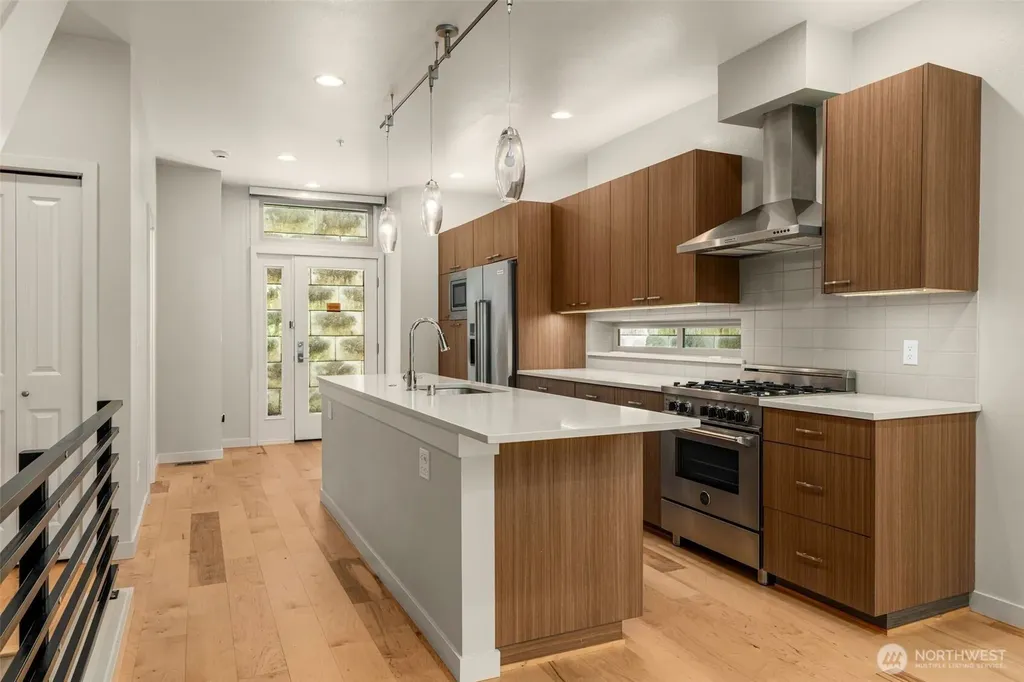 4286 213th Place SE Issaquah WA 98029
