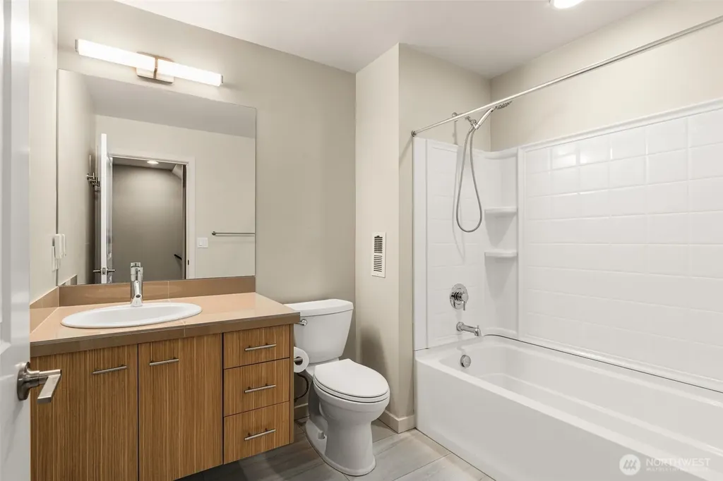 4286 213th Place SE Issaquah WA 98029