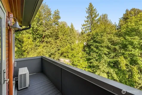 4286 213th Place SE Issaquah WA 98029