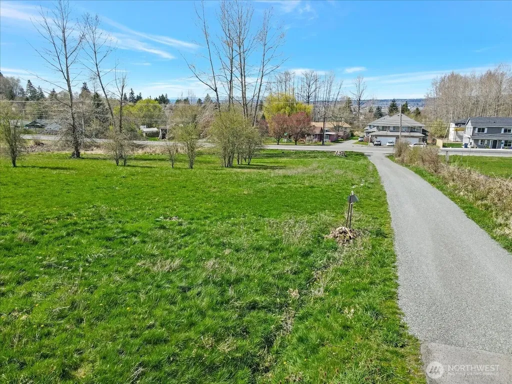5311 67th Ave NE Marysville WA 98270