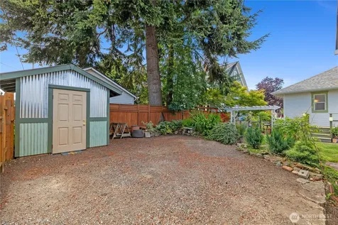 1705 Hoyt Avenue Everett WA 98201