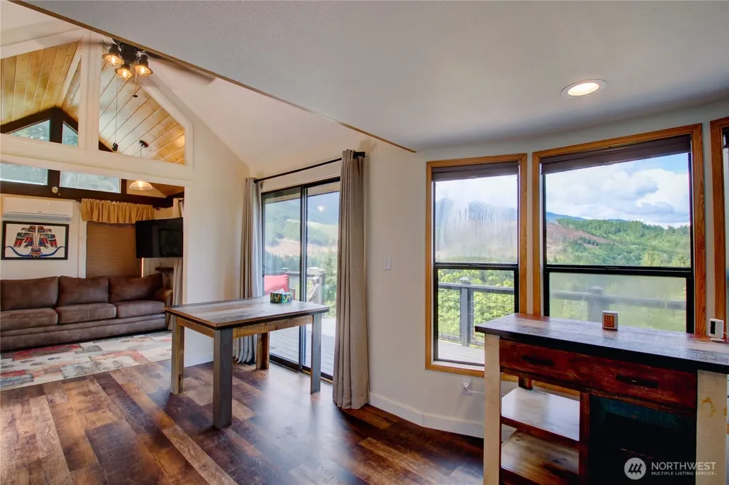 45155 Kalakala Trail Concrete WA 98237