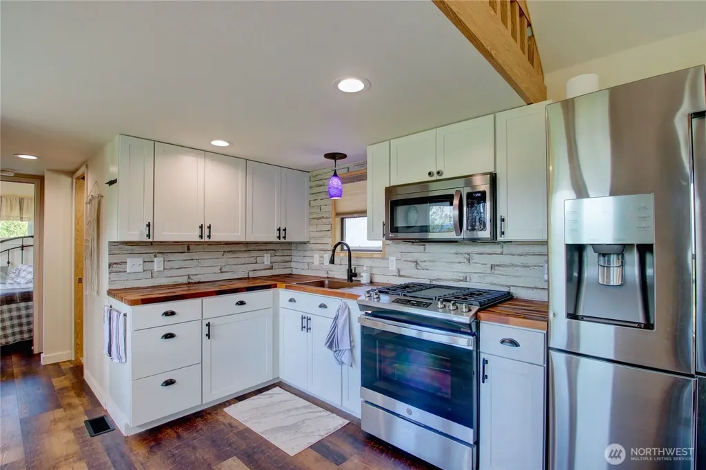 45155 Kalakala Trail Concrete WA 98237