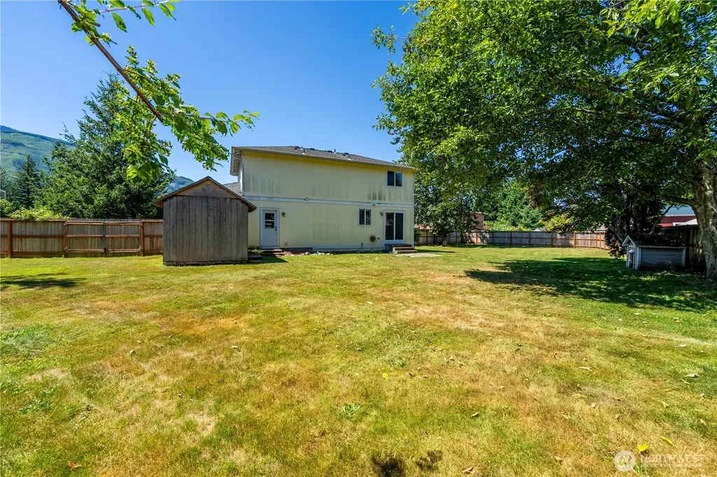 218 Lisa Lane Gold Bar WA 98251