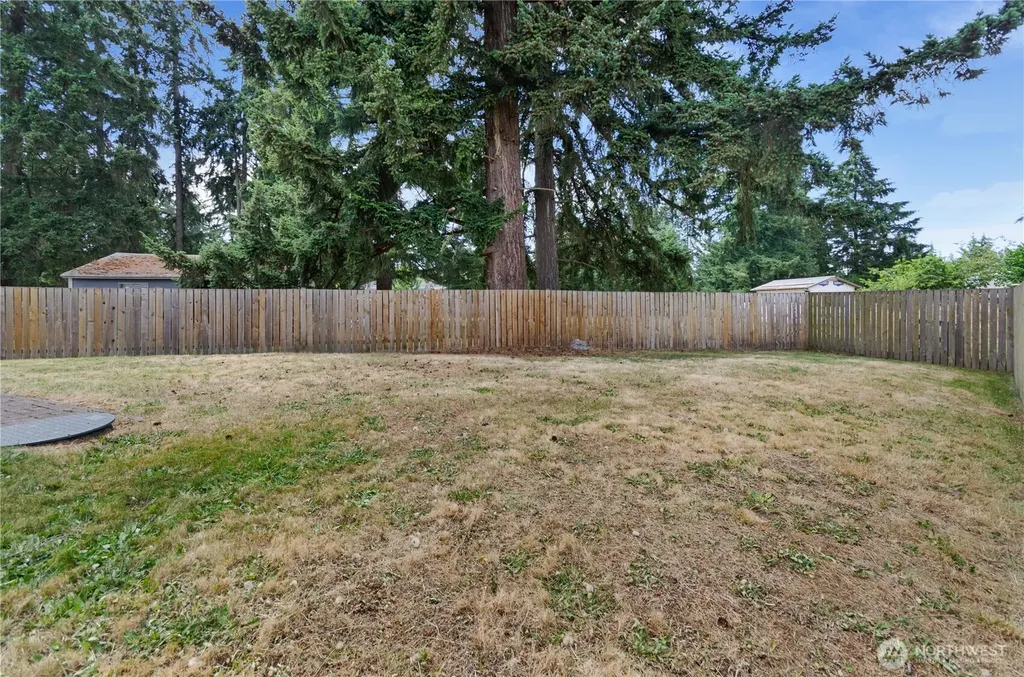 17220 24th Ave Ct E Tacoma WA 98445