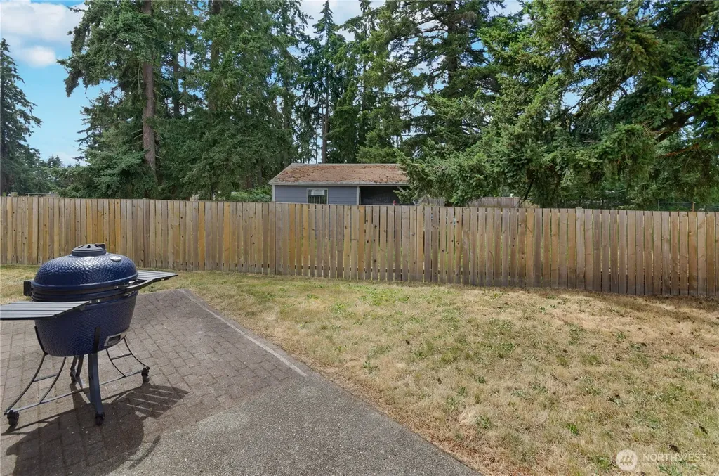 17220 24th Ave Ct E Tacoma WA 98445