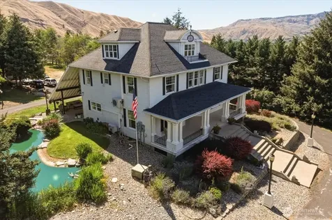 5397 Hughes Road Cashmere WA 98815