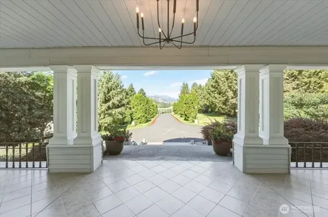 5397 Hughes Road Cashmere WA 98815