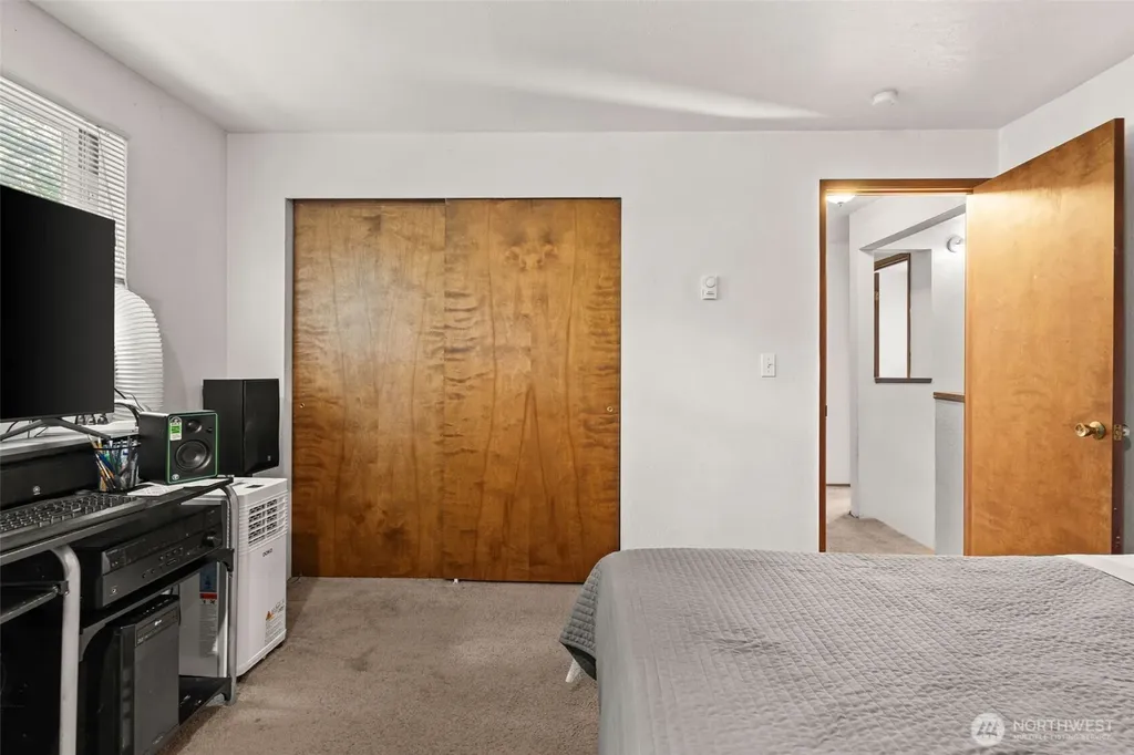 5117 84th Street E Tacoma WA 98446