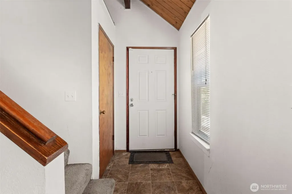 5117 84th Street E Tacoma WA 98446