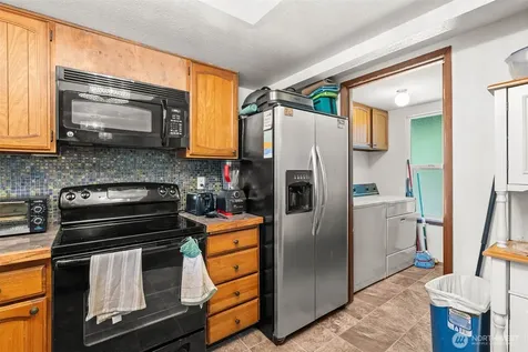 5117 84th Street E Tacoma WA 98446
