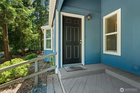 5117 84th Street E Tacoma WA 98446