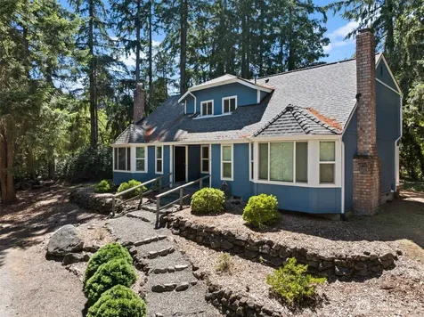 5117 84th Street E Tacoma WA 98446