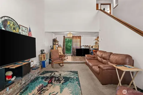5117 84th Street E Tacoma WA 98446
