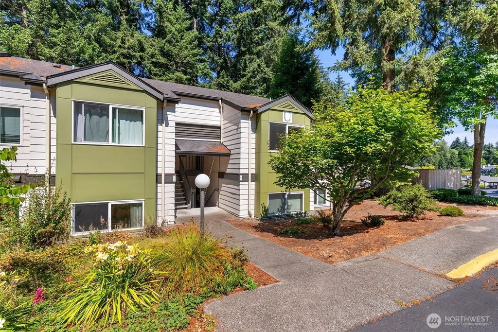 31500 33rd Place SW Federal Way WA 98023