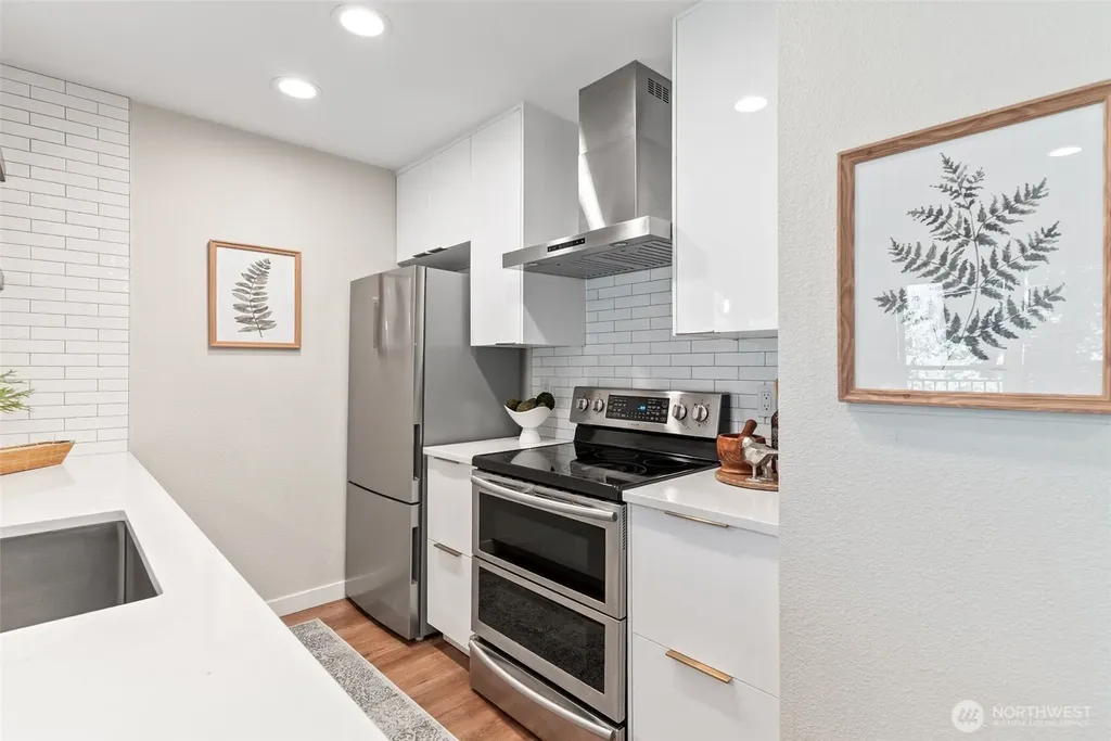 31500 33rd Place SW Federal Way WA 98023