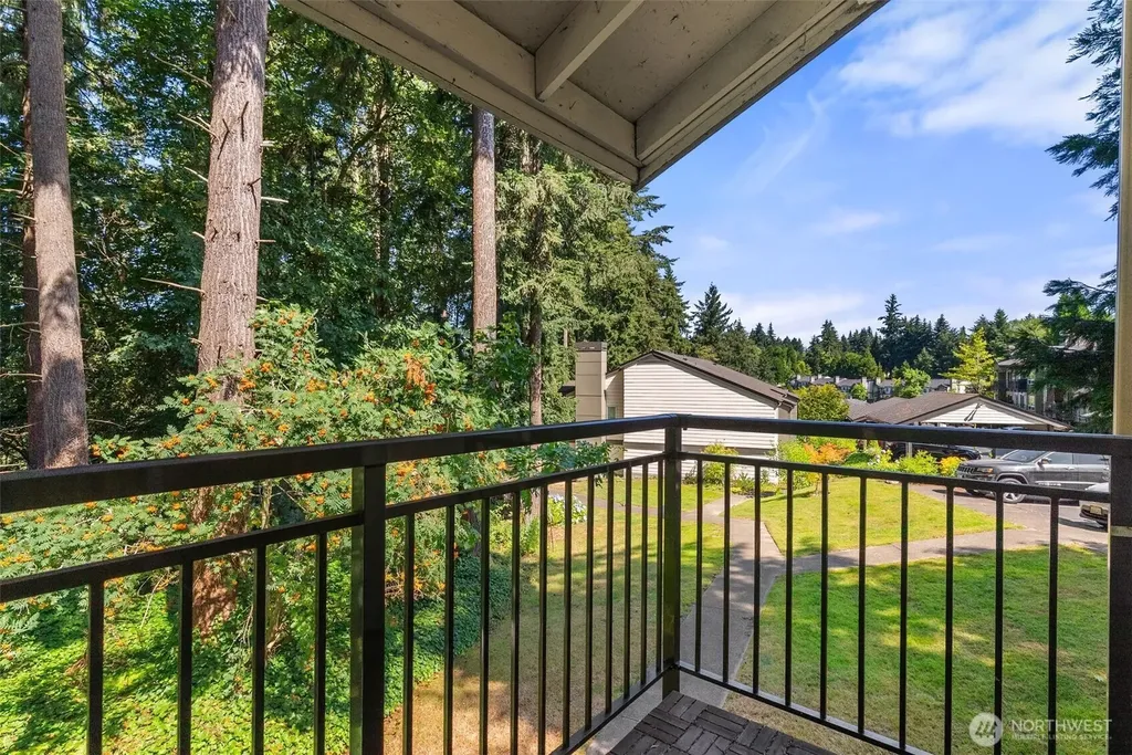 31500 33rd Place SW Federal Way WA 98023