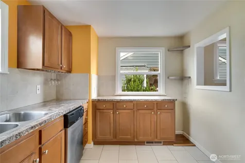 4310 E C Street Tacoma WA 98404