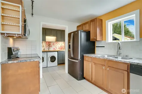 4310 E C Street Tacoma WA 98404