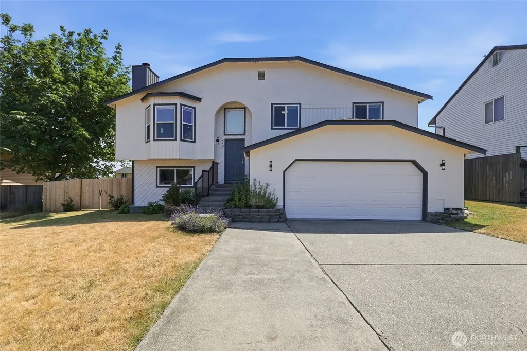 5402 34th Street Loop NE Tacoma WA 98422