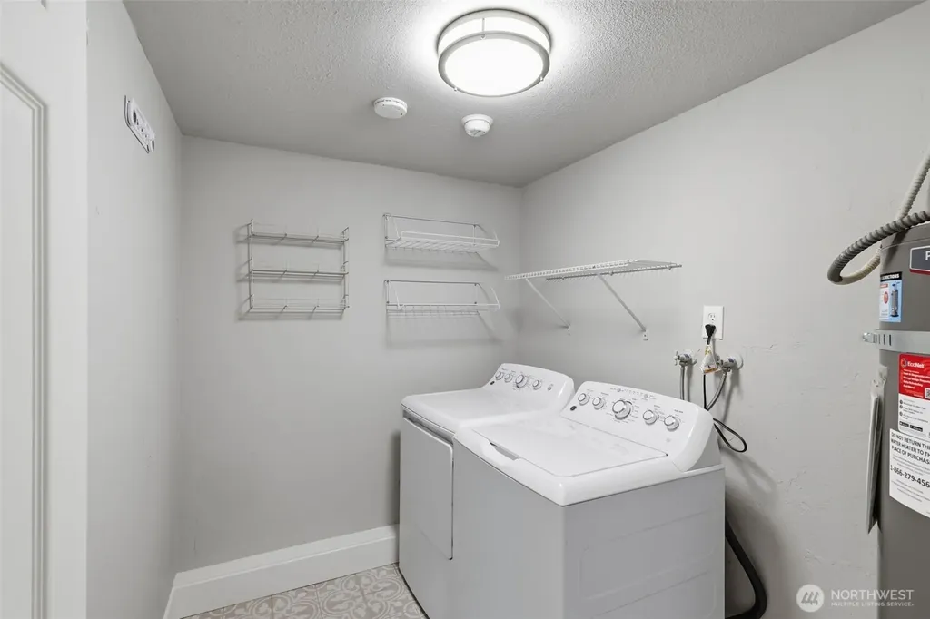 5402 34th Street Loop NE Tacoma WA 98422