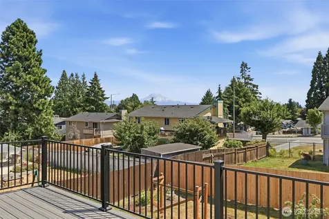 5402 34th Street Loop NE Tacoma WA 98422
