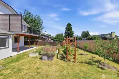 5402 34th Street Loop NE Tacoma WA 98422