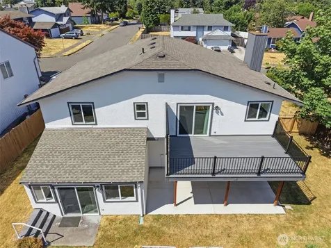 5402 34th Street Loop NE Tacoma WA 98422