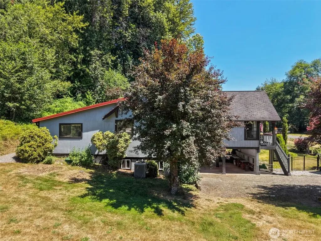 27021 Lower Burnett Road E Buckley WA 98321