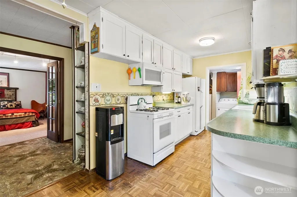 27021 Lower Burnett Road E Buckley WA 98321