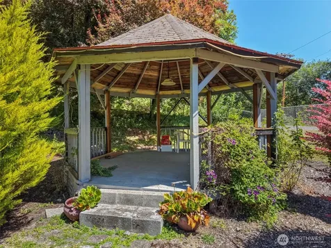 27021 Lower Burnett Road E Buckley WA 98321