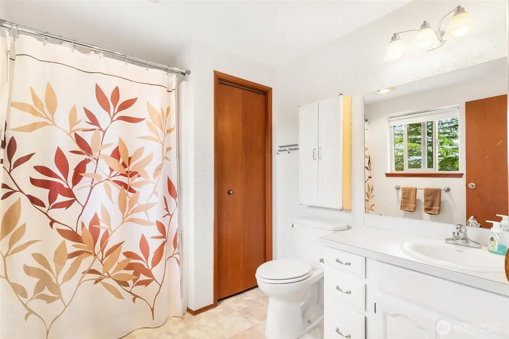 3303 Oregon Place Bellingham WA 98226