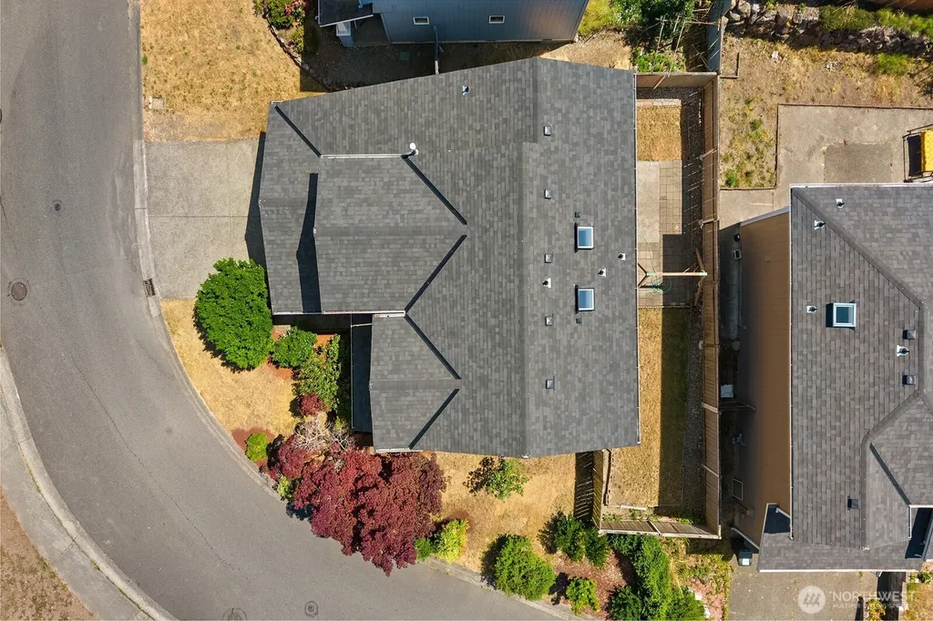 2707 S 268th Place Kent WA 98032