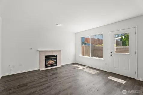 2707 S 268th Place Kent WA 98032