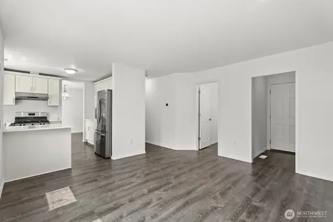 2707 S 268th Place Kent WA 98032