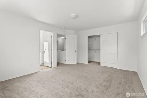2707 S 268th Place Kent WA 98032