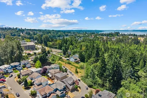 2707 S 268th Place Kent WA 98032